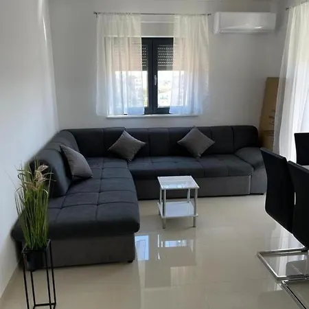 With Parking Space Rtic, Rogoznica - 25427